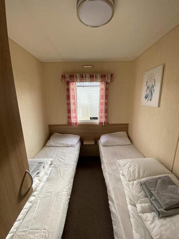 8 Berth Caravan Pg30 Chapel Saint Leonards Eksteriør bilde