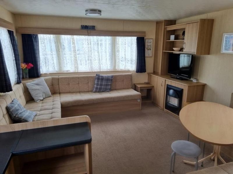 8 Berth Caravan Pg30 Chapel Saint Leonards Eksteriør bilde